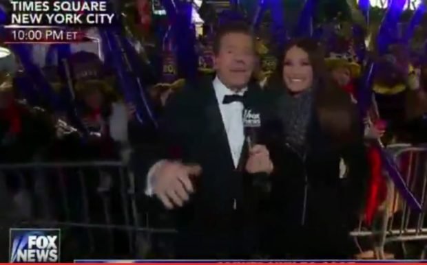Fox News Live Stream NYC New Years eve