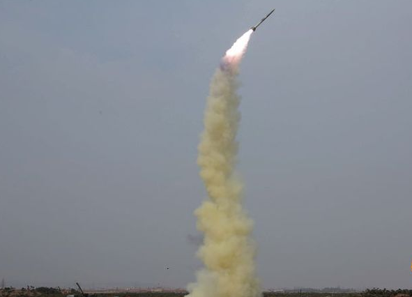 North Korean missile explodes - 04-16