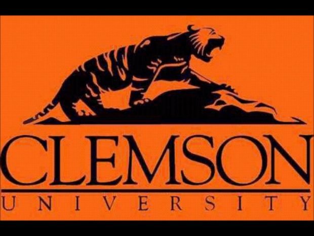 Clemson Tigers sign
