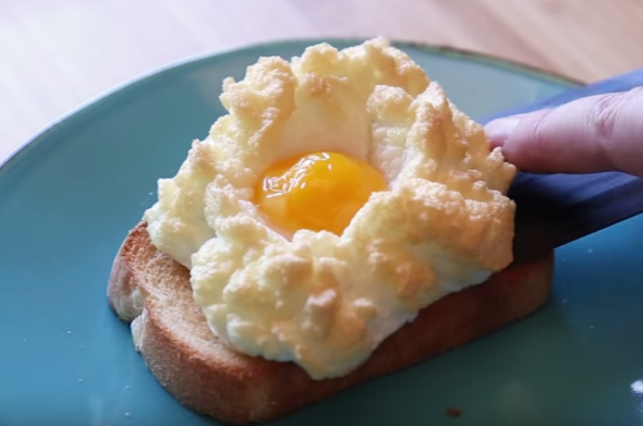 How to make cloud eggs