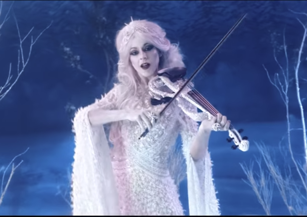 Lindsey Stirling - Dance of the Sugar Plumb Fairy