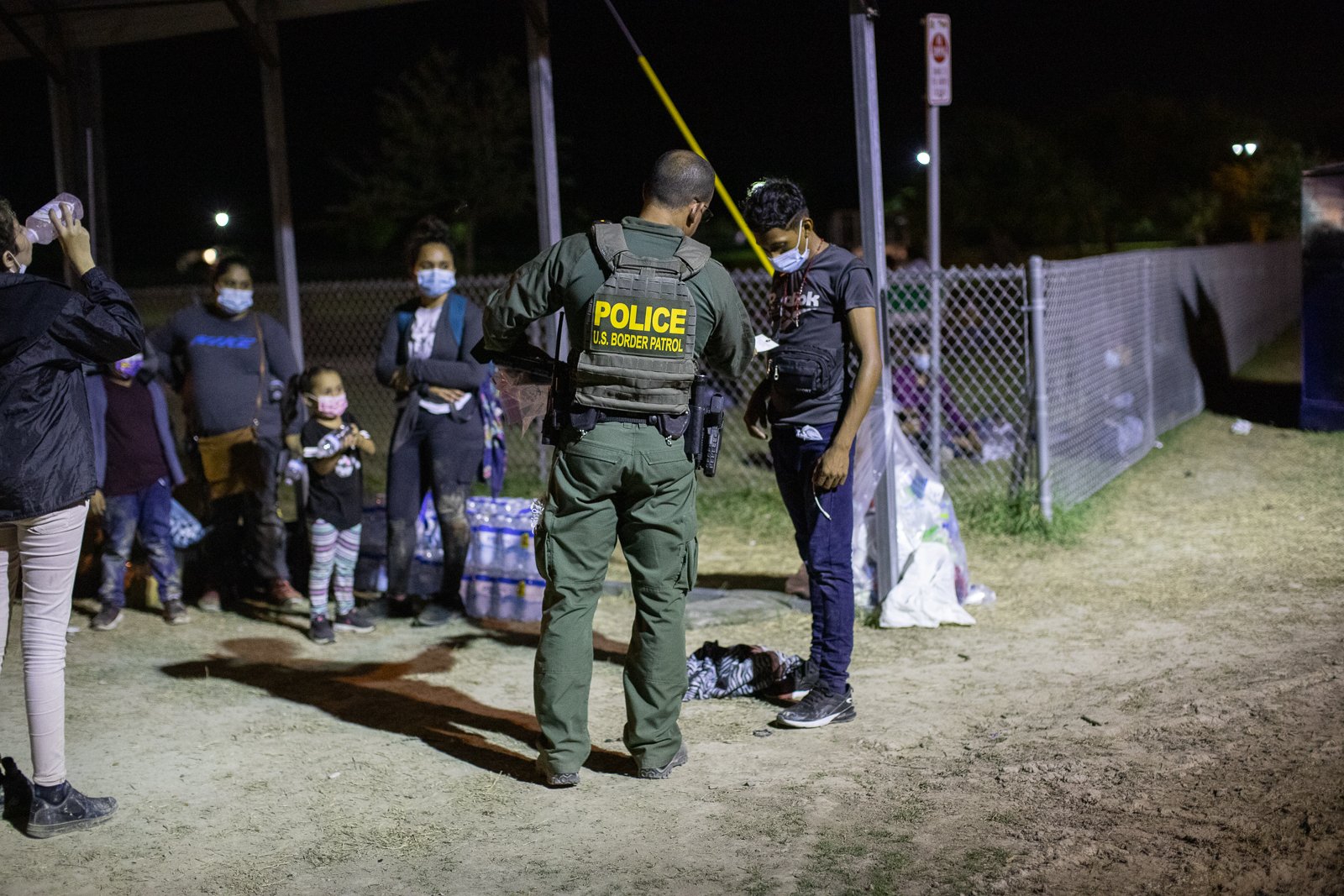 Border officials processed around 100 migrants who surrendered in smaller groups near La Joya, Texas on August 7, 2021. (Kaylee Greenlee - Daily Caller News Foundation)