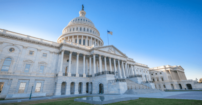 2 House Republicans Introduce Bill to Reverse Biden Vax Mandate