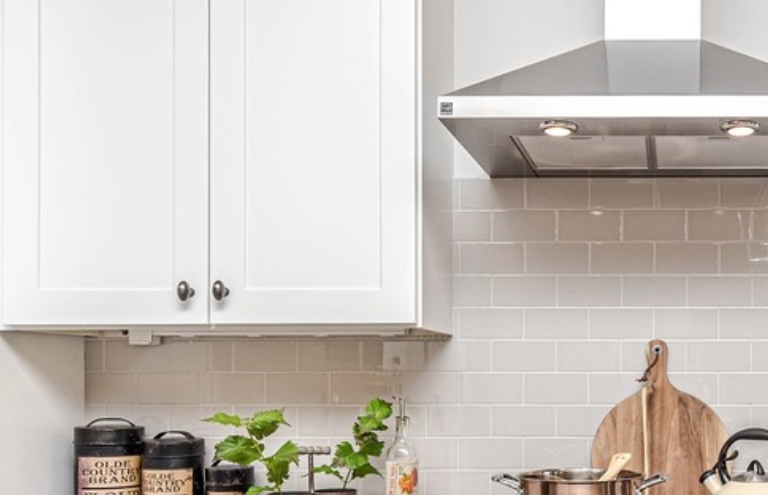 How to Clean Kitchen Cabinets and Keep Them Looking Gorgeous