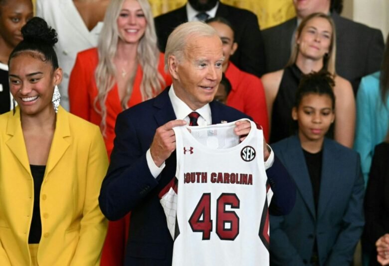 NextImg:Biden’s Sprint To The Finish Looks Like A Tortoise Race